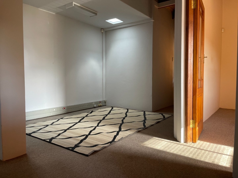 To Let Commercial Property for Rent in Dormehls Drift Western Cape